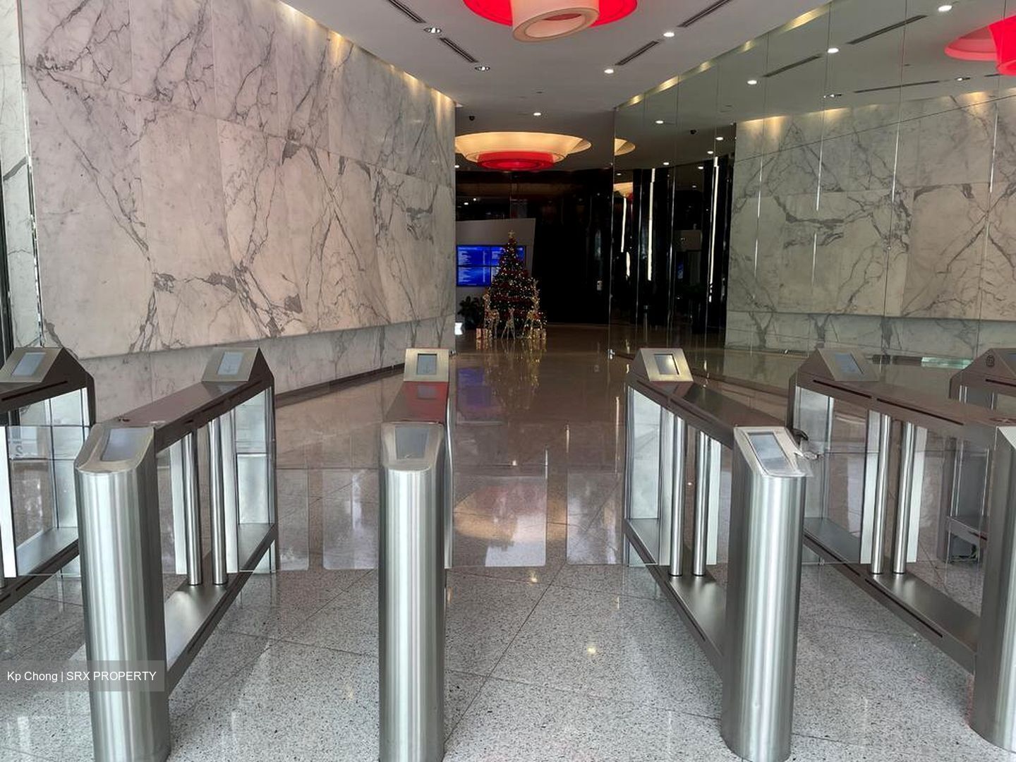 Tung Centre (D1), Office #525695911